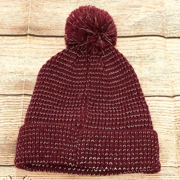 Swiss Tech Burgandy and Silver Pom Pom Beanie One Size - Picture 3 of 7
